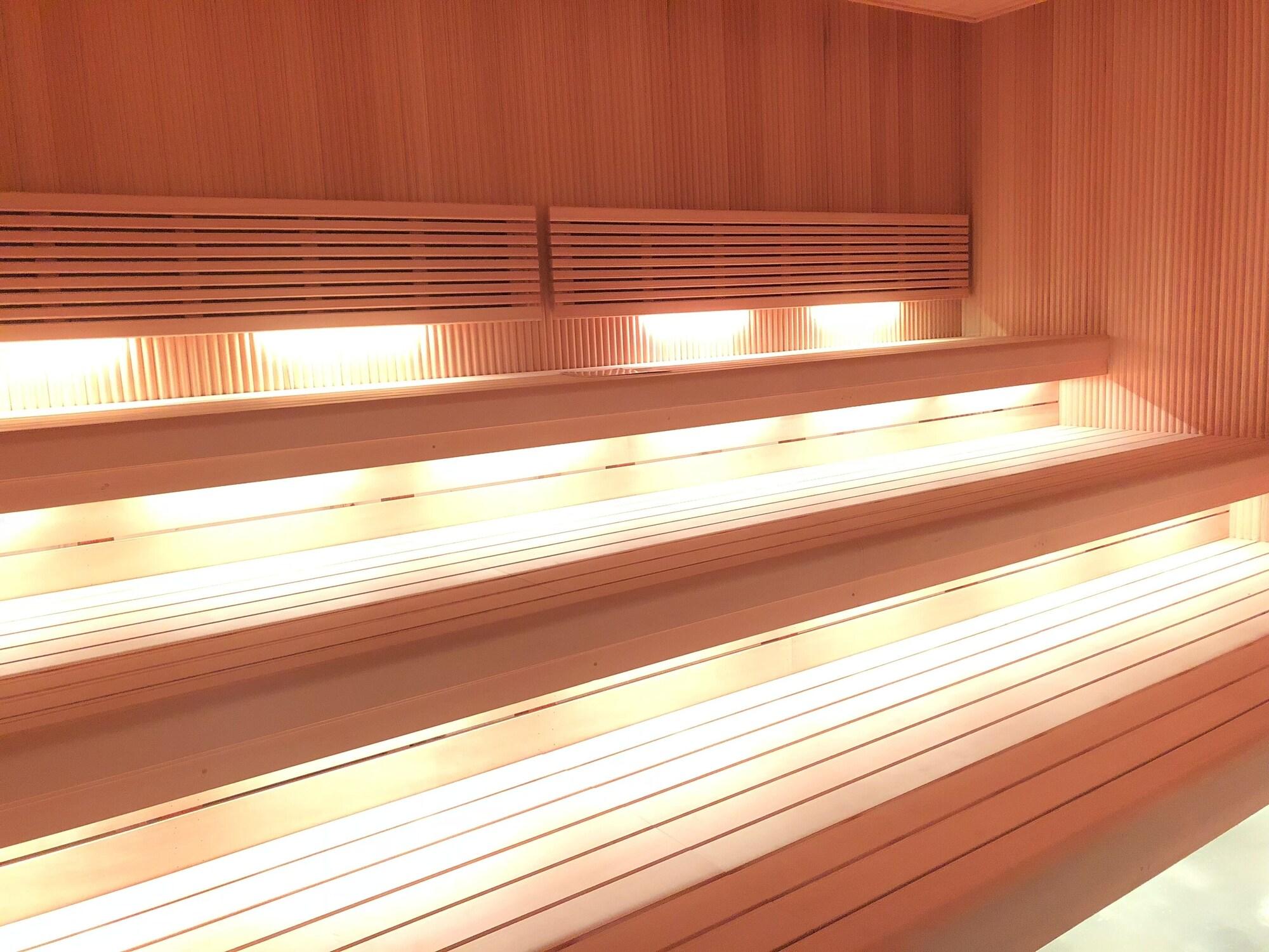 Capsule Inn Osaka - Caters To Men Exteriér fotografie