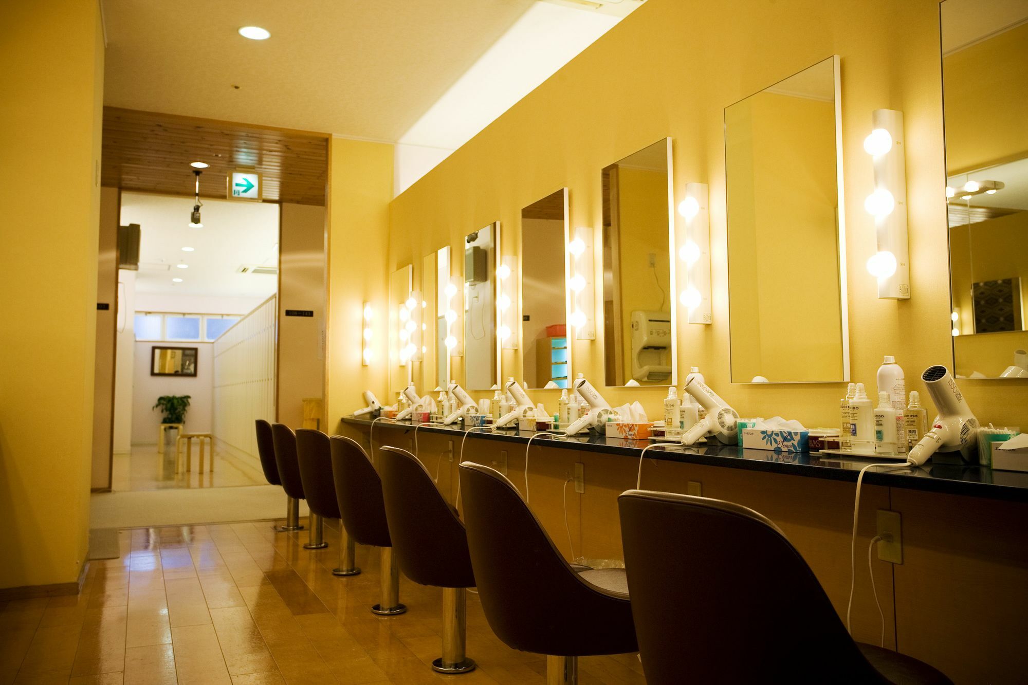 Capsule Inn Osaka - Caters To Men Exteriér fotografie