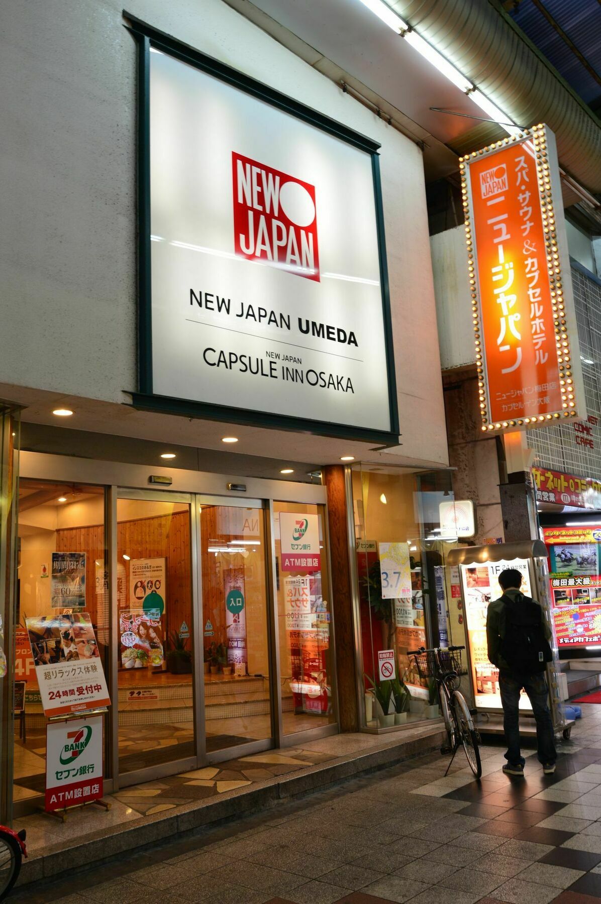 Capsule Inn Osaka - Caters To Men Exteriér fotografie